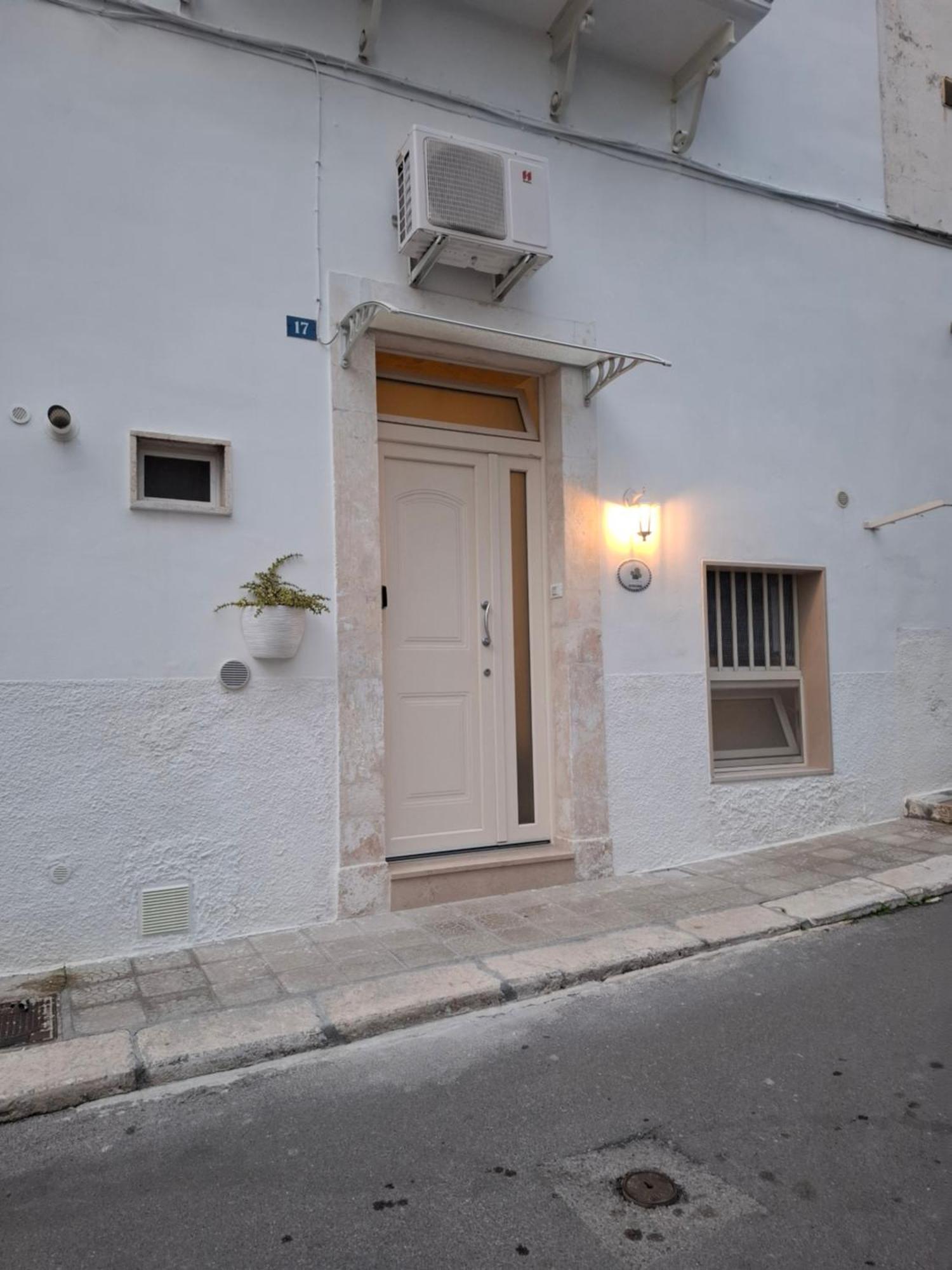 Un Giorno Bellissimo Suite & Spa Martina Franca Luaran gambar